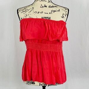 {Agaci} Strapless Ruffle Top